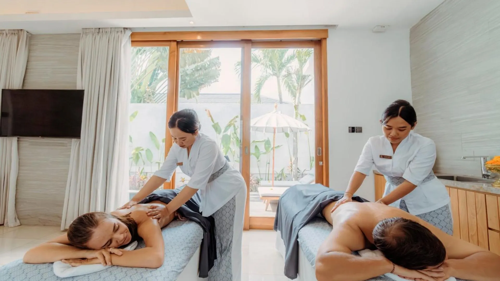 Astera Villa Seminyak By Ini Vie Hospitality