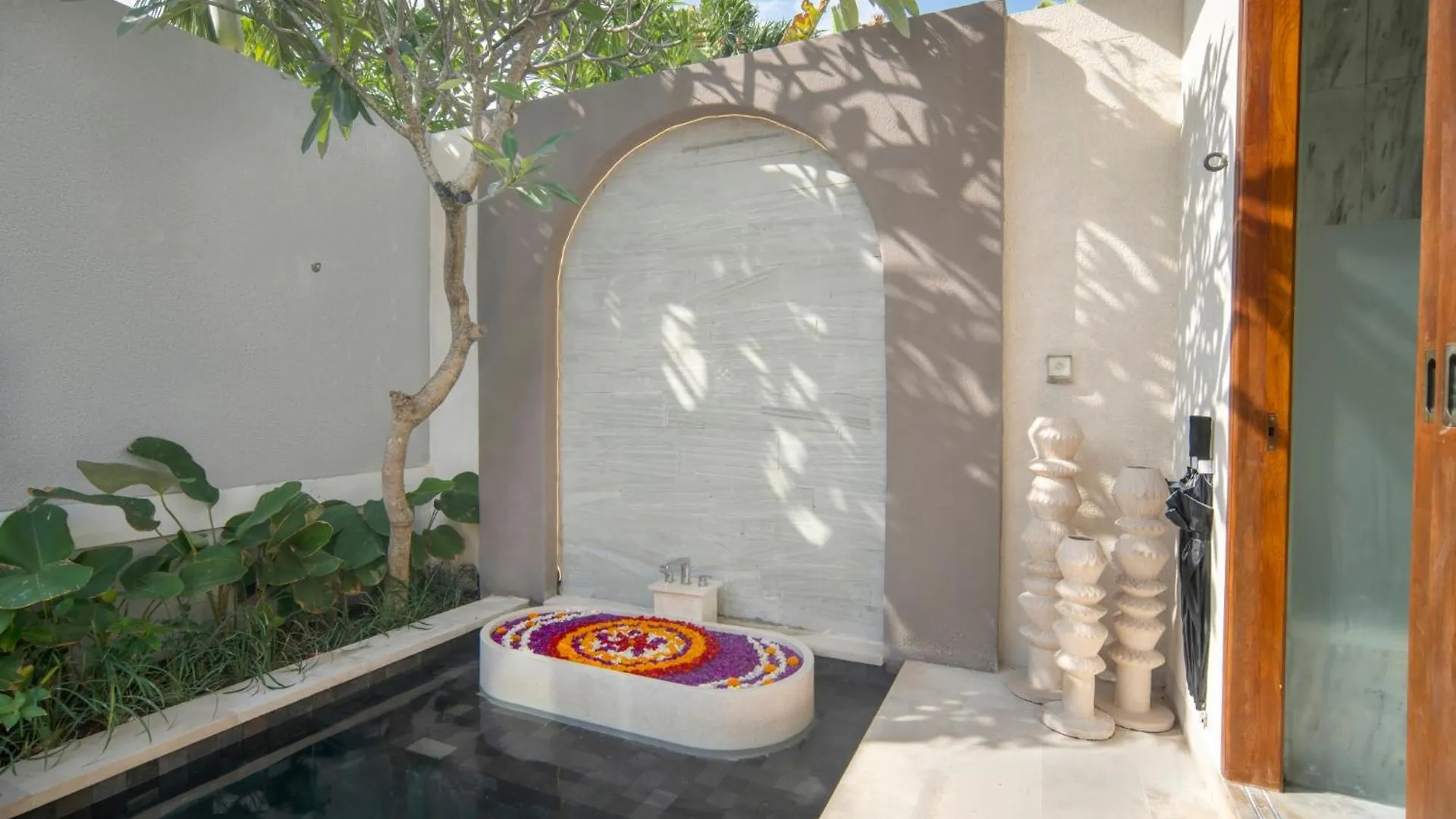 Astera Villa Seminyak By Ini Vie Hospitality Indonesia